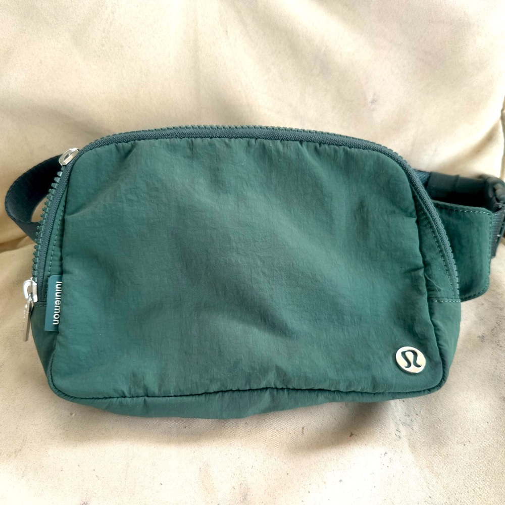 Green Lululemon Belt Bag Larger Size